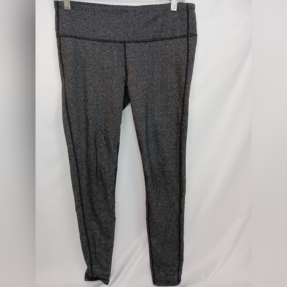 Athleta Black and Gray Patterned Leggings (#886)
